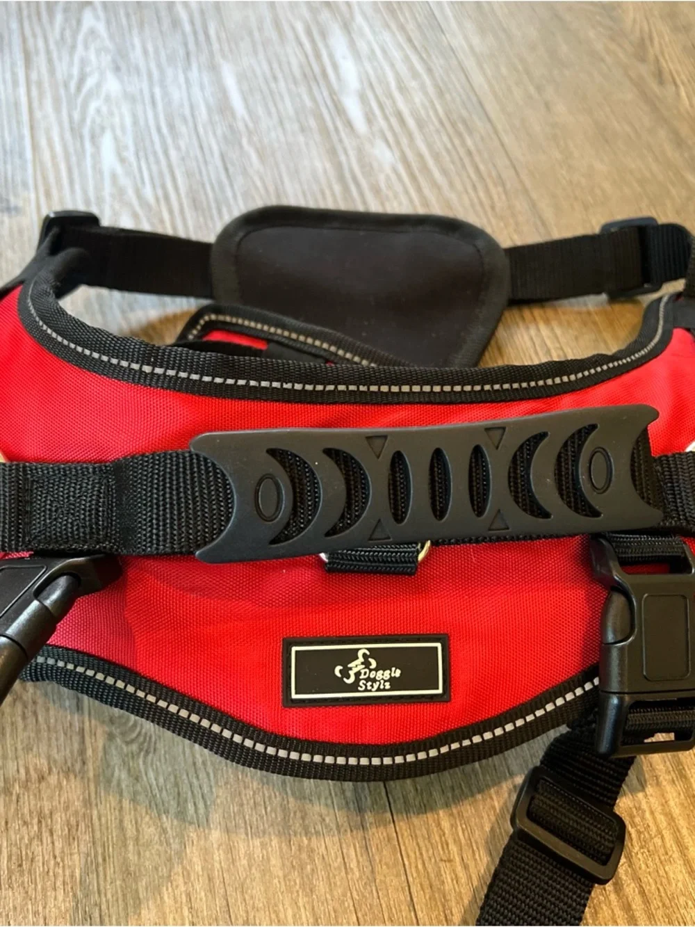 Red Doggie Stylz dog harness size large